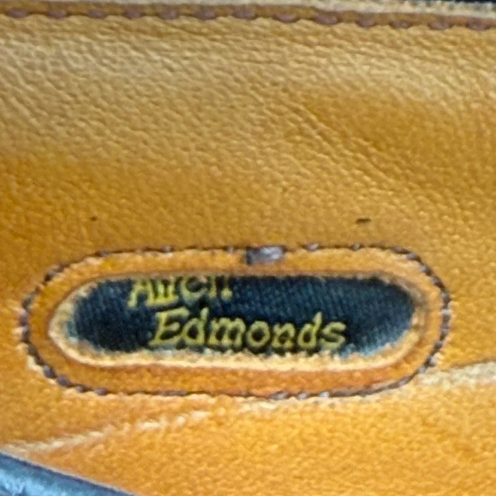 Allen Edmonds Mens Black Leather Tassel Loafers Vibram Soles Size 13C Dress Shoe